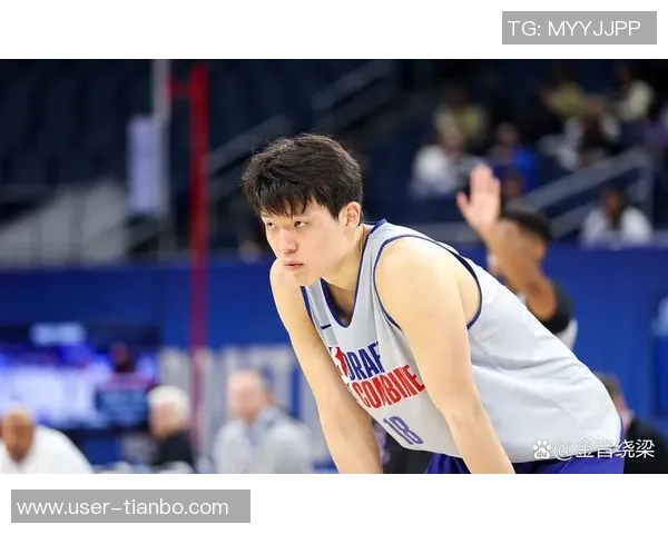 韩乔生评论开拓者末节领先30分杨瀚森迟至最后时刻才登场